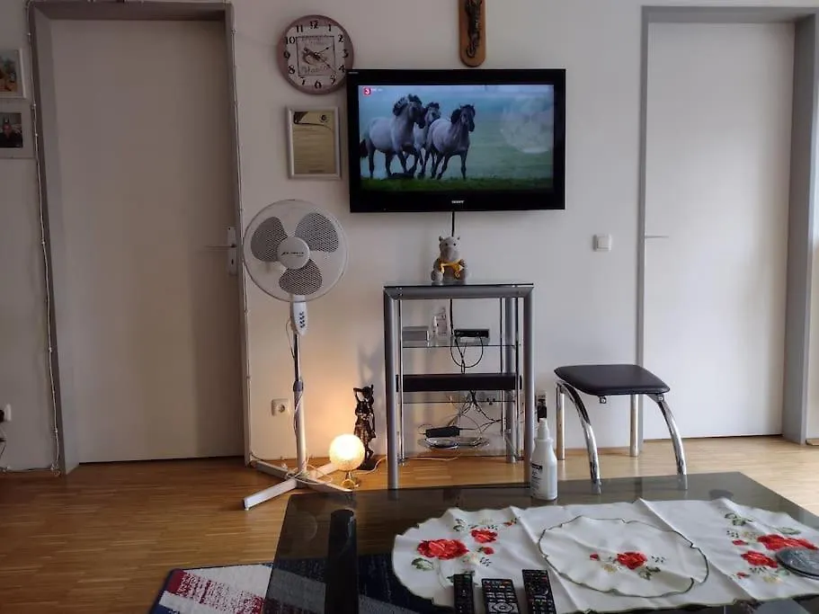 1 Apartment With 2Rooms In Muenchen  Munich