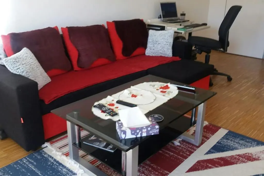 1 Apartment With 2Rooms In Muenchen