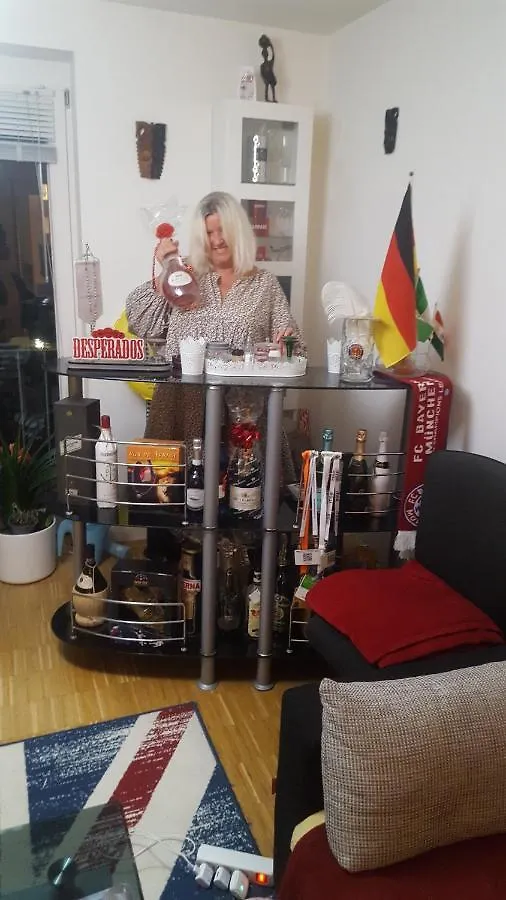 1 Apartment With 2Rooms In Muenchen