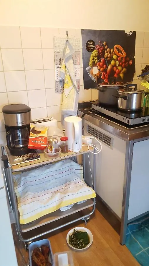 1 Apartment With 2Rooms In Muenchen 0*, Munich