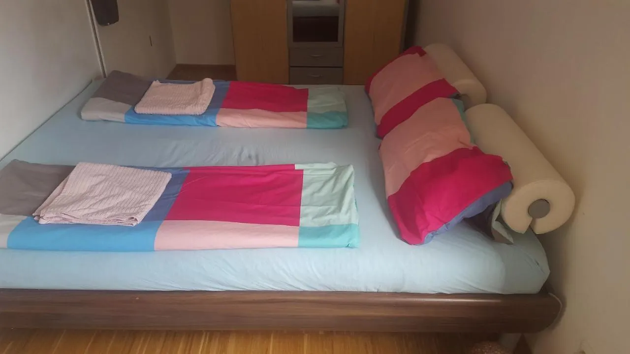 1 Apartment With 2Rooms In Muenchen  Munich