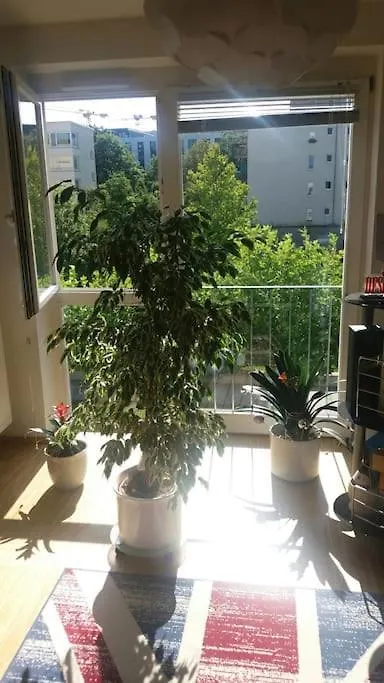 1 Apartment With 2Rooms In Muenchen